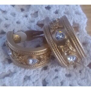 Elizabeth Taylor Love Blooms Earrings Clip-On  Vtg 90s Avon Hearts Roses Hoop